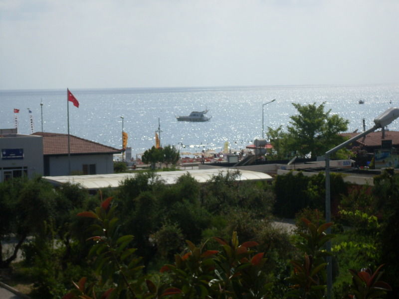 Villa Adora Beach Side Exterior photo
