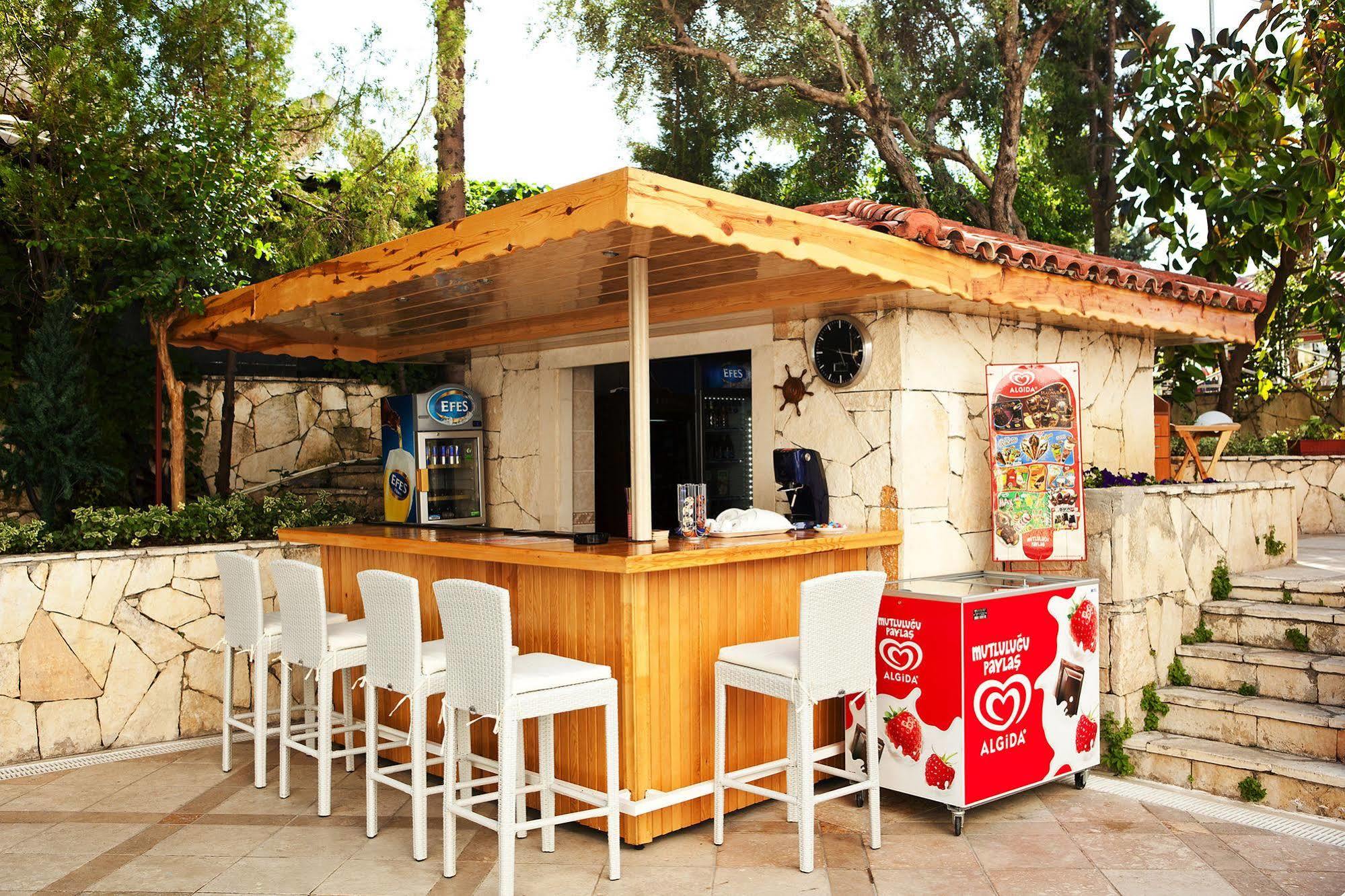 Villa Adora Beach Side Exterior photo